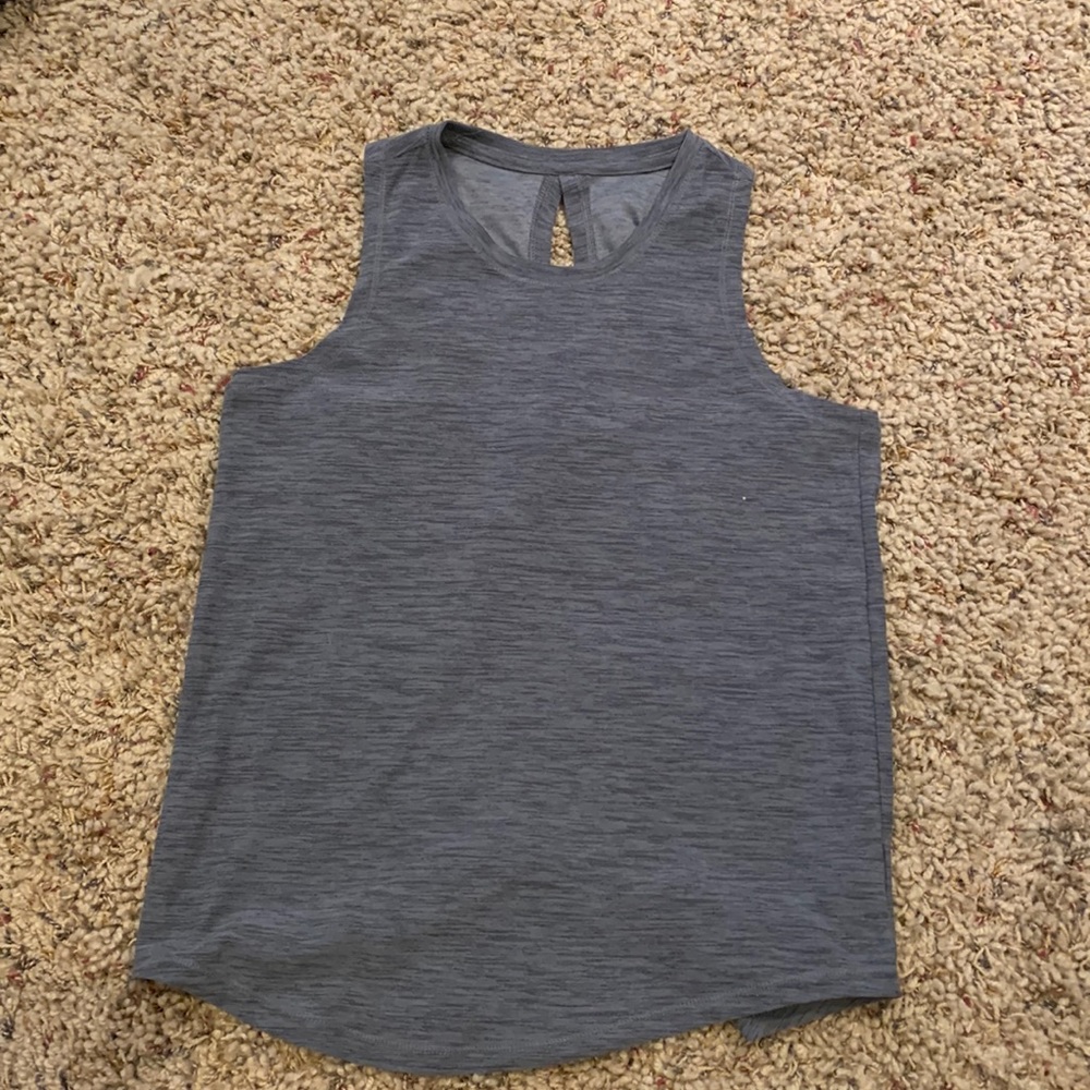 Old navy active tank